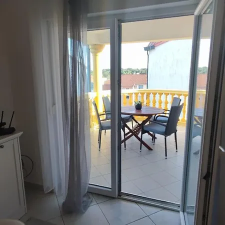 Lino Apartman Medulin